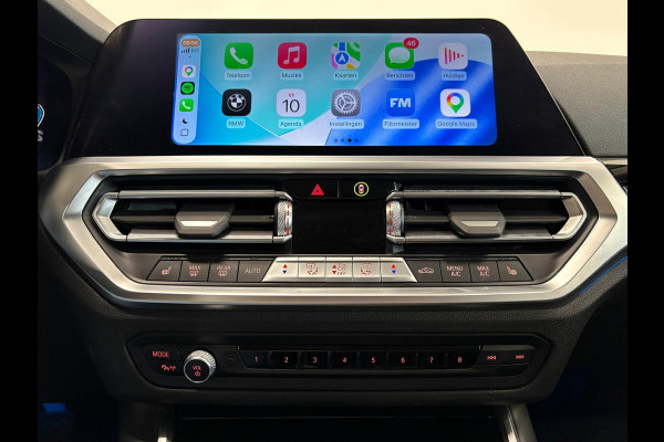 BMW 3 Serie Touring 330e Sportline Automaat 292pk Airco Navi Carplay PDC VA Adaptive Cruise Control Stoel/Stuurwielverwarming Full LED BMW HiFi