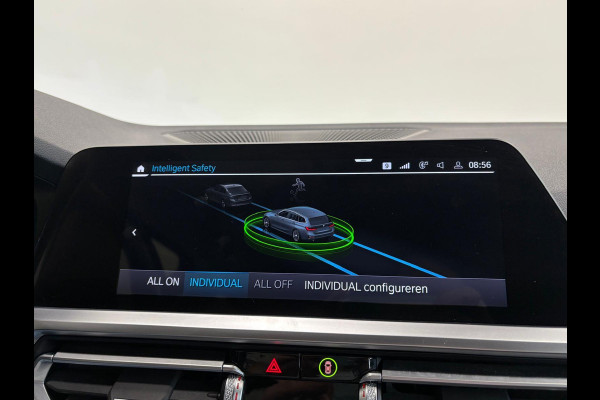 BMW 3 Serie Touring 330e Sportline Automaat 292pk Airco Navi Carplay PDC VA Adaptive Cruise Control Stoel/Stuurwielverwarming Full LED BMW HiFi