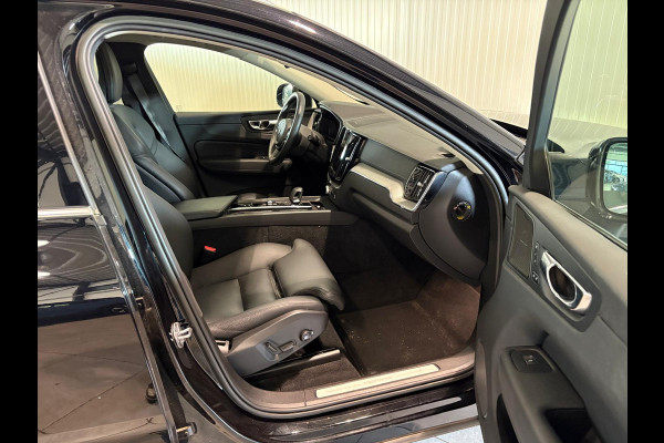 Volvo XC60 T6 Aut. Long Range Ultimate Bright ACC Stoelverwarming Parkeercamera 350pk