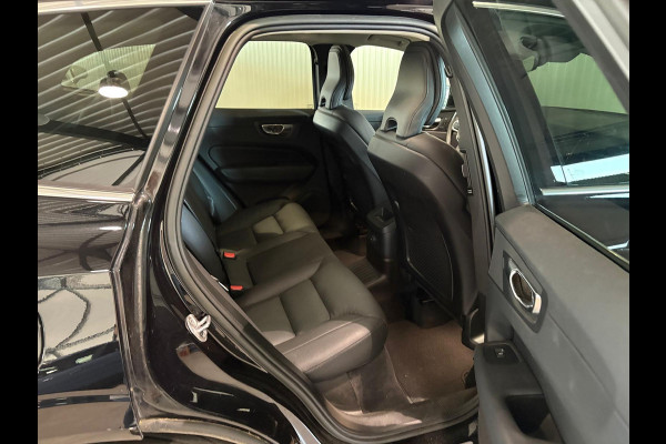Volvo XC60 T6 Aut. Long Range Ultimate Bright ACC Stoelverwarming Parkeercamera 350pk