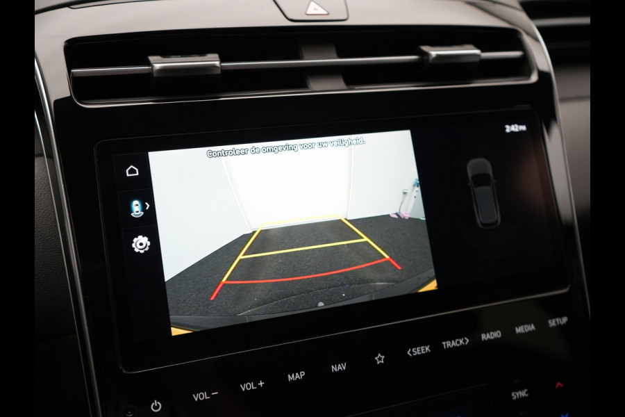 Hyundai Tucson 1.6 T-GDI Comfort 4WD PHEV 265pk | Trekhaak Afn. | Adaptive Cruise | Camera | Krell Audio | Stoelverwarming | Apple Carplay | Virtual | Blis | Stuurverwarming | Navigatie | DAB | 19"L.M | Plug In Hybrid |