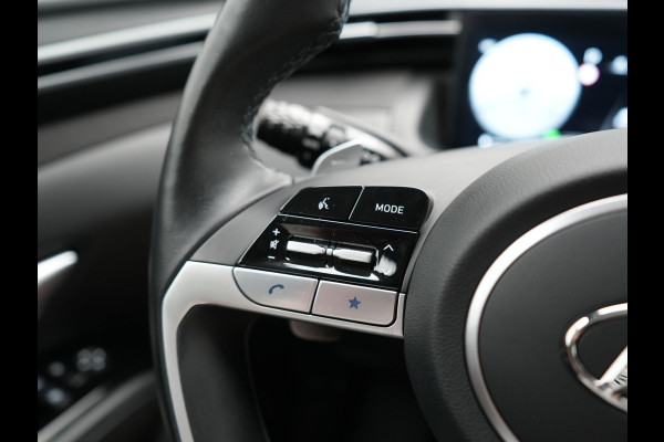 Hyundai Tucson 1.6 T-GDI Comfort 4WD PHEV 265pk | Trekhaak Afn. | Adaptive Cruise | Camera | Krell Audio | Stoelverwarming | Apple Carplay | Virtual | Blis | Stuurverwarming | Navigatie | DAB | 19"L.M | Plug In Hybrid |