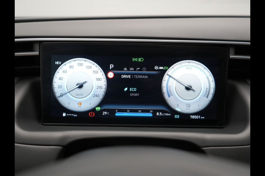Hyundai Tucson 1.6 T-GDI Comfort 4WD PHEV 265pk | Trekhaak Afn. | Adaptive Cruise | Camera | Krell Audio | Stoelverwarming | Apple Carplay | Virtual | Blis | Stuurverwarming | Navigatie | DAB | 19"L.M | Plug In Hybrid |