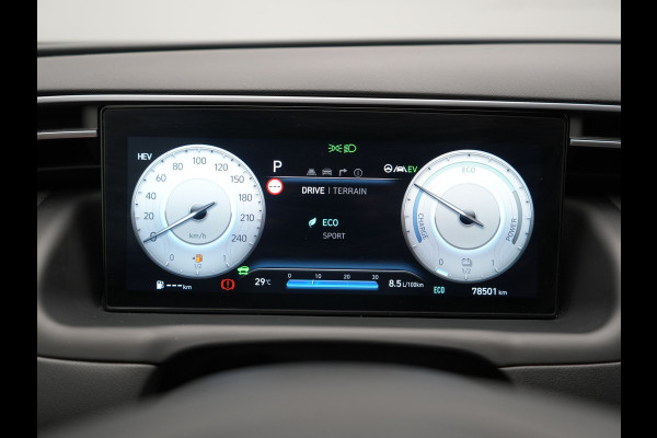 Hyundai Tucson 1.6 T-GDI Comfort 4WD PHEV 265pk | Trekhaak Afn. | Adaptive Cruise | Camera | Krell Audio | Stoelverwarming | Apple Carplay | Virtual | Blis | Stuurverwarming | Navigatie | DAB | 19"L.M | Plug In Hybrid |