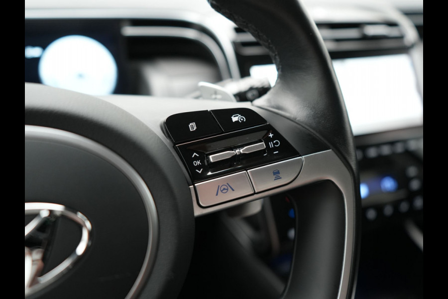 Hyundai Tucson 1.6 T-GDI Comfort 4WD PHEV 265pk | Trekhaak Afn. | Adaptive Cruise | Camera | Krell Audio | Stoelverwarming | Apple Carplay | Virtual | Blis | Stuurverwarming | Navigatie | DAB | 19"L.M | Plug In Hybrid |