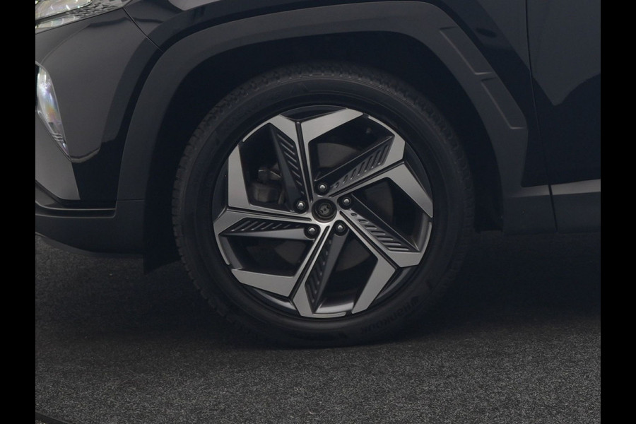 Hyundai Tucson 1.6 T-GDI Comfort 4WD PHEV 265pk | Trekhaak Afn. | Adaptive Cruise | Camera | Krell Audio | Stoelverwarming | Apple Carplay | Virtual | Blis | Stuurverwarming | Navigatie | DAB | 19"L.M | Plug In Hybrid |