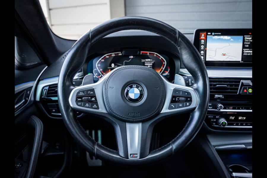 BMW 5 Serie Touring 530i High Executive Edition M-Sport l Pano l Laser l Memory l Trekhaak