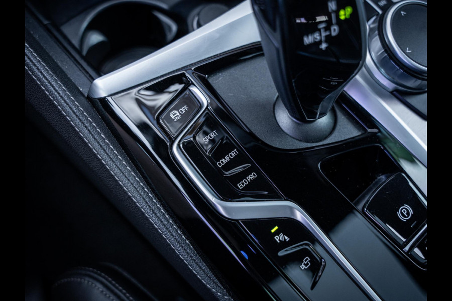 BMW 5 Serie Touring 530i High Executive Edition M-Sport l Pano l Laser l Memory l Trekhaak