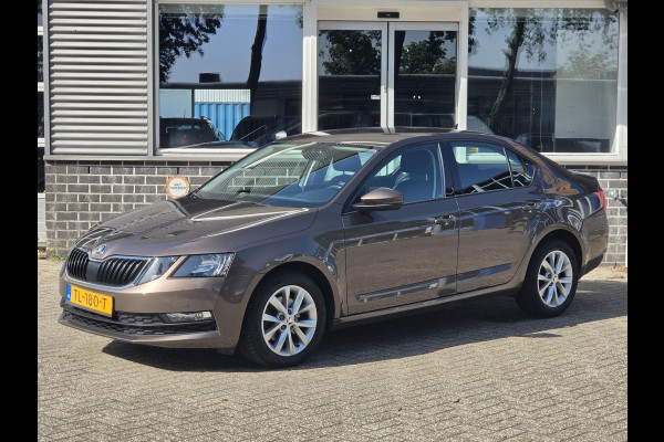 Škoda Octavia 1.0 TSI Aut Dealer onderhouden Navi Carplay Nap