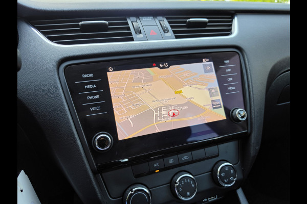 Škoda Octavia 1.0 TSI Aut Dealer onderhouden Navi Carplay Nap