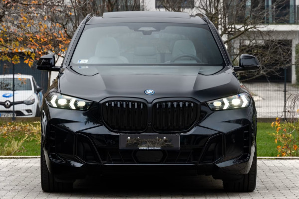 BMW X5 xDrive50e M-SPORT Pro ** LED, GRAU LEDER, NAVI+, PANO, DR.ASS+, TREKH, 22-invh LMV, LUCHT ** Ex BMW - UNFALLFREI ** ** INFORMEER OOK NAAR ONZE AANTREKKELIJKE FINANCIAL-LEASE TARIEVEN **