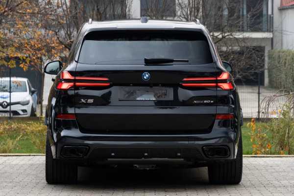 BMW X5 xDrive50e M-SPORT Pro ** LED, GRAU LEDER, NAVI+, PANO, DR.ASS+, TREKH, 22-invh LMV, LUCHT ** Ex BMW - UNFALLFREI ** ** INFORMEER OOK NAAR ONZE AANTREKKELIJKE FINANCIAL-LEASE TARIEVEN **