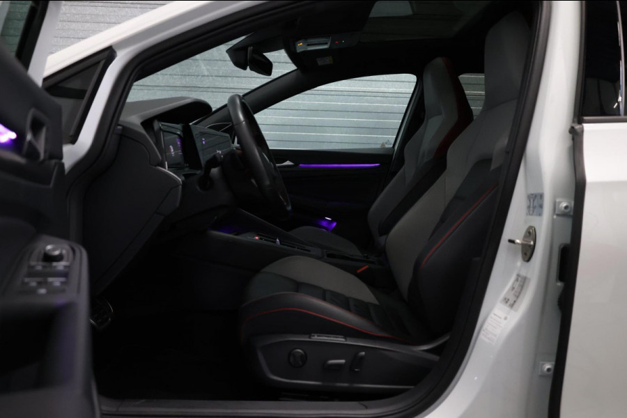 Volkswagen Golf 2.0 TSI GTI Clubsport 301+PK LED+IQ/VIRTUAL/SFEER/PANO/LEER+S.VERKOELING+MEMORY/19"/CAM/LINE/ACC/12 MND GARANTIE!