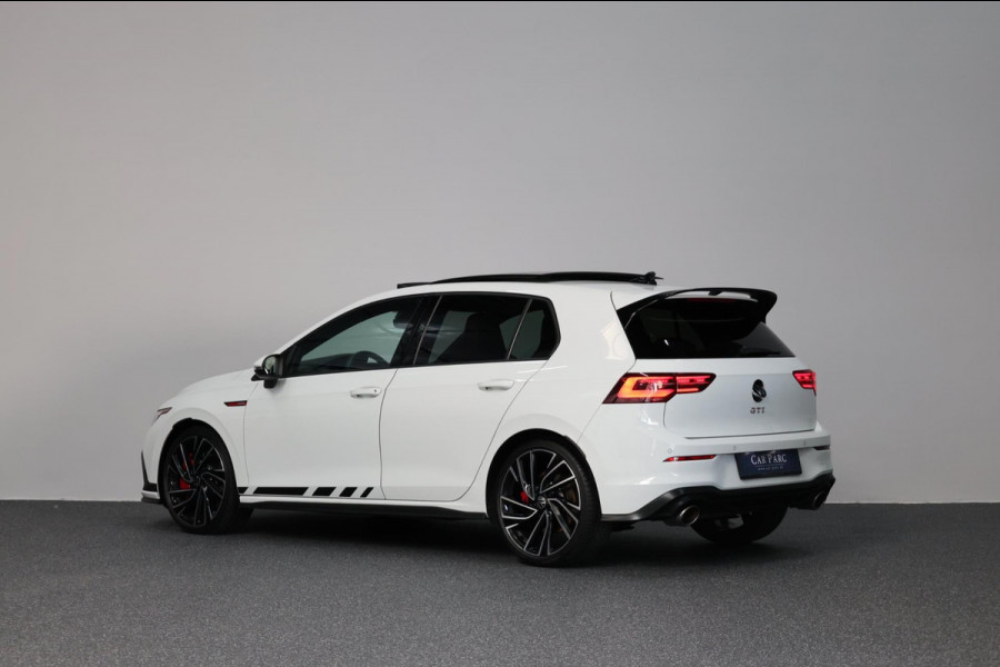 Volkswagen Golf 2.0 TSI GTI Clubsport 301+PK LED+IQ/VIRTUAL/SFEER/PANO/LEER+S.VERKOELING+MEMORY/19"/CAM/LINE/ACC/12 MND GARANTIE!