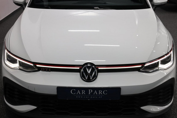 Volkswagen Golf 2.0 TSI GTI Clubsport 301+PK LED+IQ/VIRTUAL/SFEER/PANO/LEER+S.VERKOELING+MEMORY/19"/CAM/LINE/ACC/12 MND GARANTIE!
