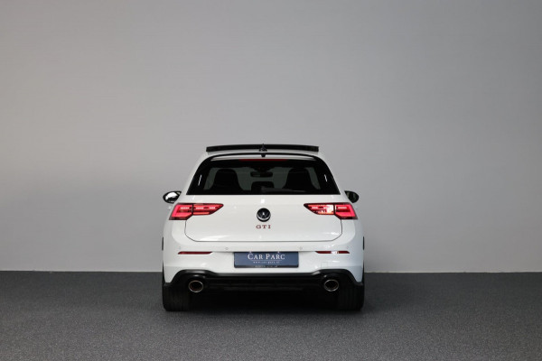 Volkswagen Golf 2.0 TSI GTI Clubsport 301+PK LED+IQ/VIRTUAL/SFEER/PANO/LEER+S.VERKOELING+MEMORY/19"/CAM/LINE/ACC/12 MND GARANTIE!