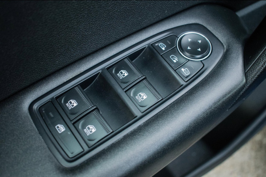Renault Captur 1.6 E-Tech Full Hybrid 145 Intens [ Dealeronderhouden Carplay Camera Keyless LED Digital Dashboard ]
