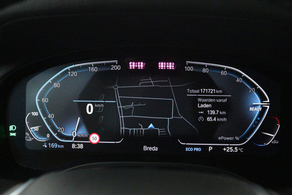 BMW iX3 Executive 80 kWh (PANORAMADAK, SFEERVERLICHTING, ADAPTIVE CRUISE, AUTOPILOT, STOELVERWARMING, 1e EIGENAAR)