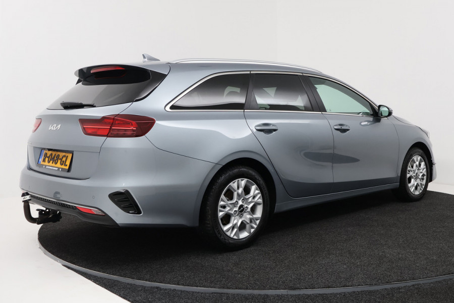 Kia Ceed Sportswagon 1.0 T-GDi DynamicPlusLine (TREKHAAK AFNEEMBAAR, STOEL-/STUURVERWARMING, CAMERA, ADAPTIVE CRUISE, CARPLAY)