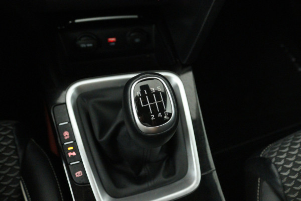 Kia Ceed Sportswagon 1.0 T-GDi DynamicPlusLine (TREKHAAK AFNEEMBAAR, STOEL-/STUURVERWARMING, CAMERA, ADAPTIVE CRUISE, CARPLAY)