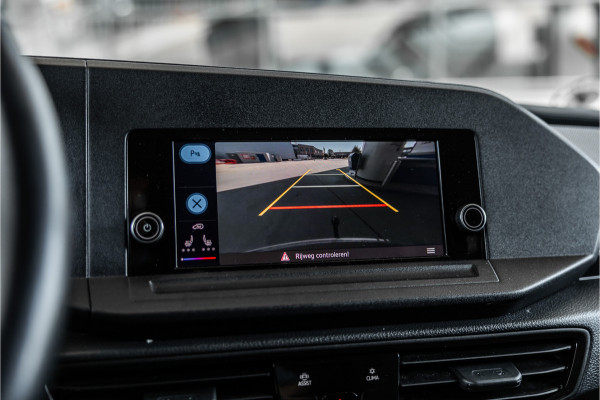 Volkswagen Caddy Cargo Maxi 2.0 TDI DSG | L+R Schuifdeur | Camera | CarPlay | Trekhaak | LED Koplampen | Stoelverwarming | MF Stuur | Betimmering | Nieuwe APK