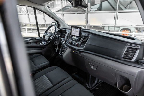 Ford Transit Custom 300 2.0 TDCI L2H1 | Raptor Edition | Camera | CarPlay | Trekhaak | Stoelverwarming | Lane Assist | PDC V+A | Nieuwe APK