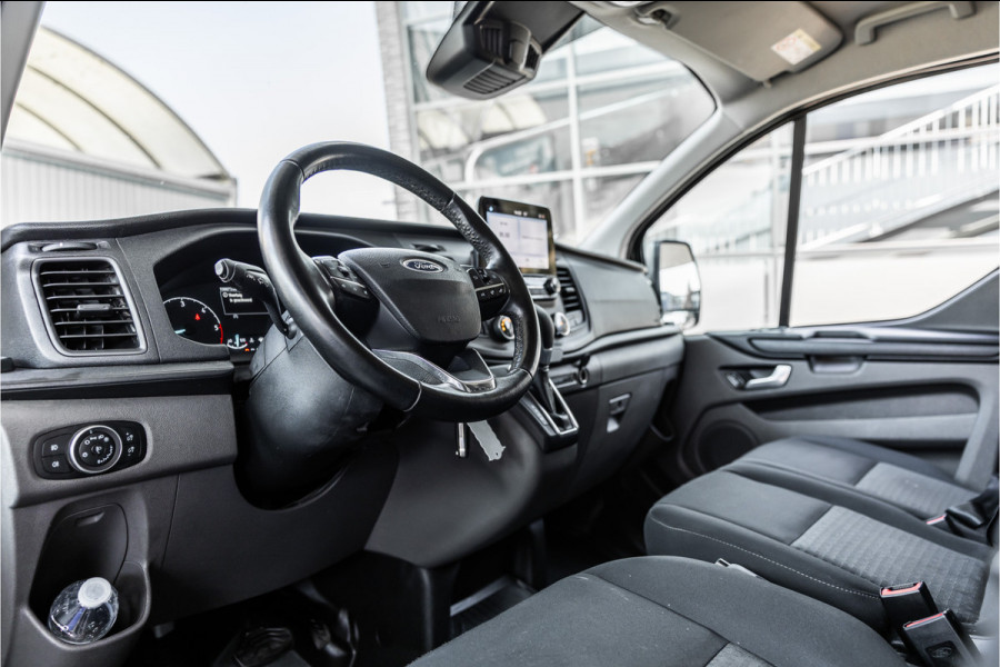 Ford Transit Custom 300 2.0 TDCI L2H1 | Raptor Edition | Camera | CarPlay | Trekhaak | Stoelverwarming | Lane Assist | PDC V+A | Nieuwe APK