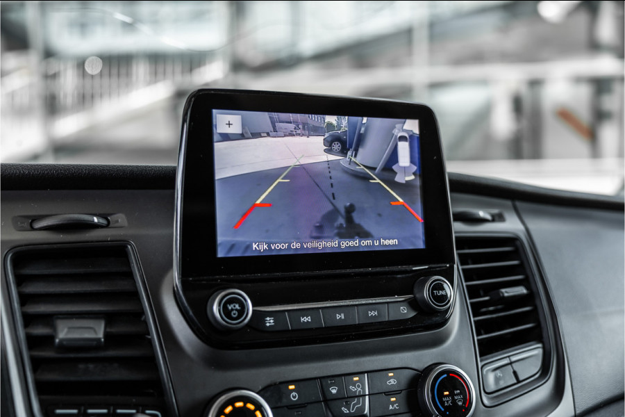 Ford Transit Custom 300 2.0 TDCI L2H1 | Raptor Edition | L+R Schuideur | CarPlay | Camera | Stoelverwarming | Trekhaak | PDC V+A | Betimmering | Nieuwe APK