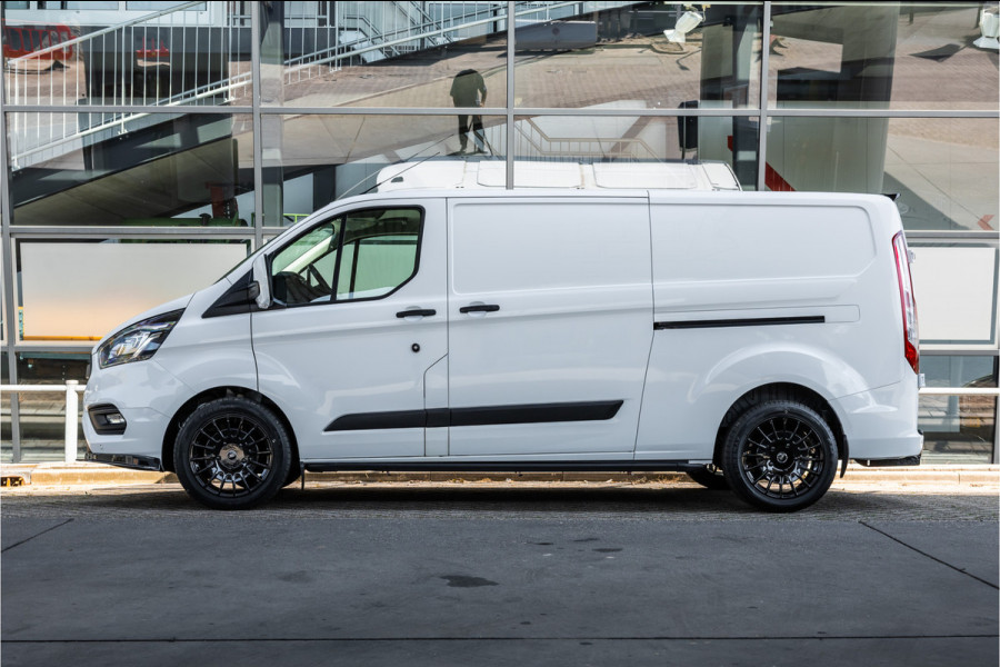 Ford Transit Custom 300 2.0 TDCI L2H1 | Raptor Edition | L+R Schuideur | CarPlay | Camera | Stoelverwarming | Trekhaak | PDC V+A | Betimmering | Nieuwe APK
