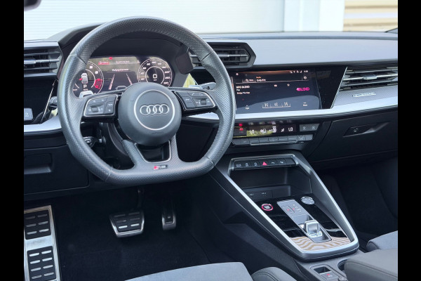 Audi A3 Sportback 2.5 TFSI RS 3 quattro Pano/Sfeer/B&O