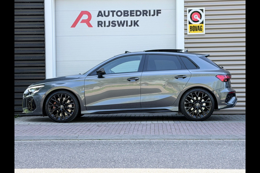 Audi A3 Sportback 2.5 TFSI RS 3 quattro Pano/Sfeer/B&O