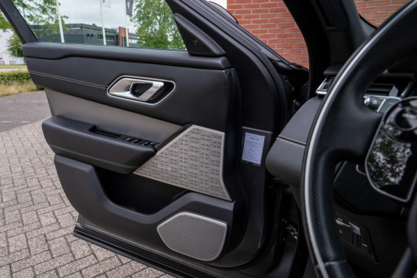 Land Rover Range Rover Velar 2.0 P300 Turbo AWD R-Dynamic SE ACC Stoelvent. HuD