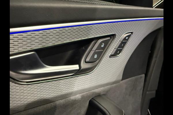Audi Q8 60 TFSI e quattro S Line Comp Pano|RS Seat|HuD|Trekhaak