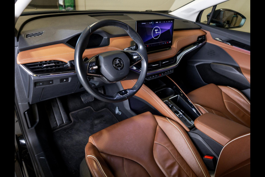 Škoda ENYAQ iV 80 204pk / Trekhaak / Dodehoekdetectie / Panorama dak / Adaptieve cruise control / Achteruitrijcamera / Apple carplay / Navigatie /
