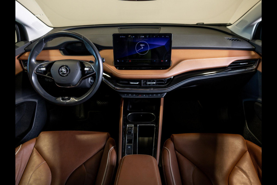 Škoda ENYAQ iV 80 204pk / Trekhaak / Dodehoekdetectie / Panorama dak / Adaptieve cruise control / Achteruitrijcamera / Apple carplay / Navigatie /