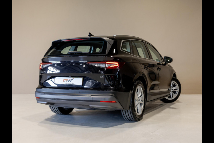 Škoda ENYAQ iV 80 204pk / Trekhaak / Dodehoekdetectie / Panorama dak / Adaptieve cruise control / Achteruitrijcamera / Apple carplay / Navigatie /