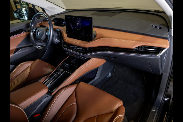 Škoda ENYAQ iV 80 204pk / Trekhaak / Dodehoekdetectie / Panorama dak / Adaptieve cruise control / Achteruitrijcamera / Apple carplay / Navigatie /
