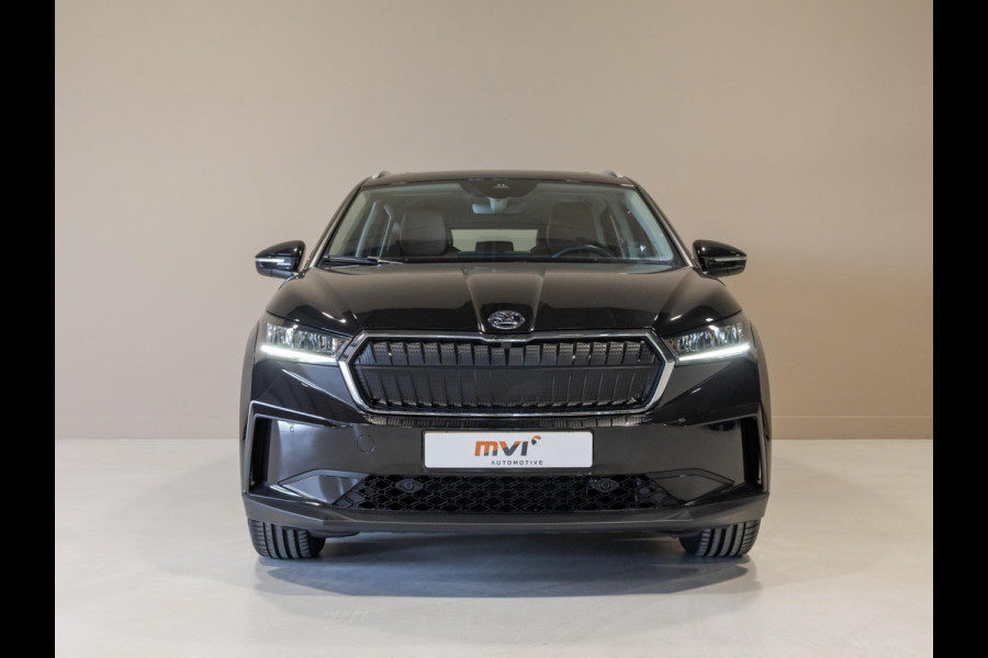 Škoda ENYAQ iV 80 204pk / Trekhaak / Dodehoekdetectie / Panorama dak / Adaptieve cruise control / Achteruitrijcamera / Apple carplay / Navigatie /