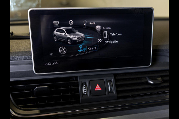 Audi Q5 55 TFSI e quattro Competition 367pk / Panorama dak / Adaptieve cruise control / Navigatie / Achteruitrijcamera / Apple carplay /