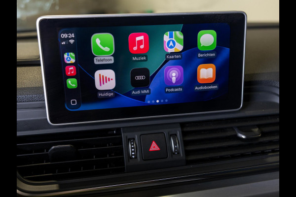 Audi Q5 55 TFSI e quattro Competition 367pk / Panorama dak / Adaptieve cruise control / Navigatie / Achteruitrijcamera / Apple carplay /