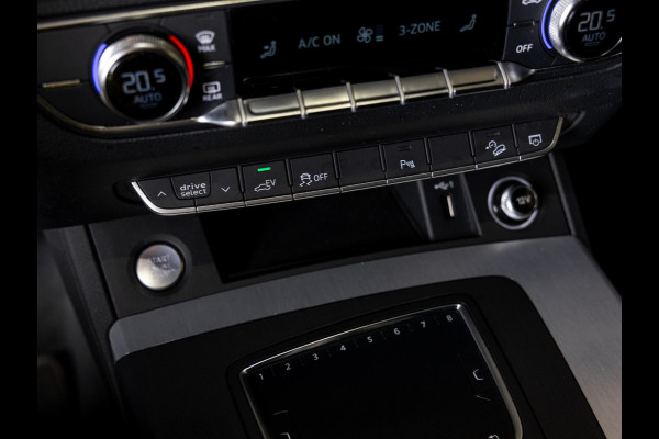 Audi Q5 55 TFSI e quattro Competition 367pk / Panorama dak / Adaptieve cruise control / Navigatie / Achteruitrijcamera / Apple carplay /