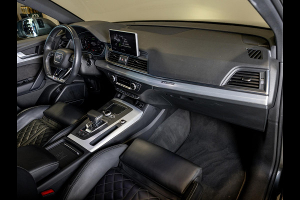 Audi Q5 55 TFSI e quattro Competition 367pk / Panorama dak / Adaptieve cruise control / Stoelverwarming / Dodehoekdetectie / Achtertuitrijcamera / Apple carplay /