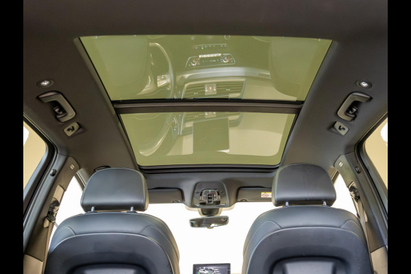 Audi Q5 55 TFSI e quattro Competition 367pk / Panorama dak / Adaptieve cruise control / Stoelverwarming / Dodehoekdetectie / Achtertuitrijcamera / Apple carplay /