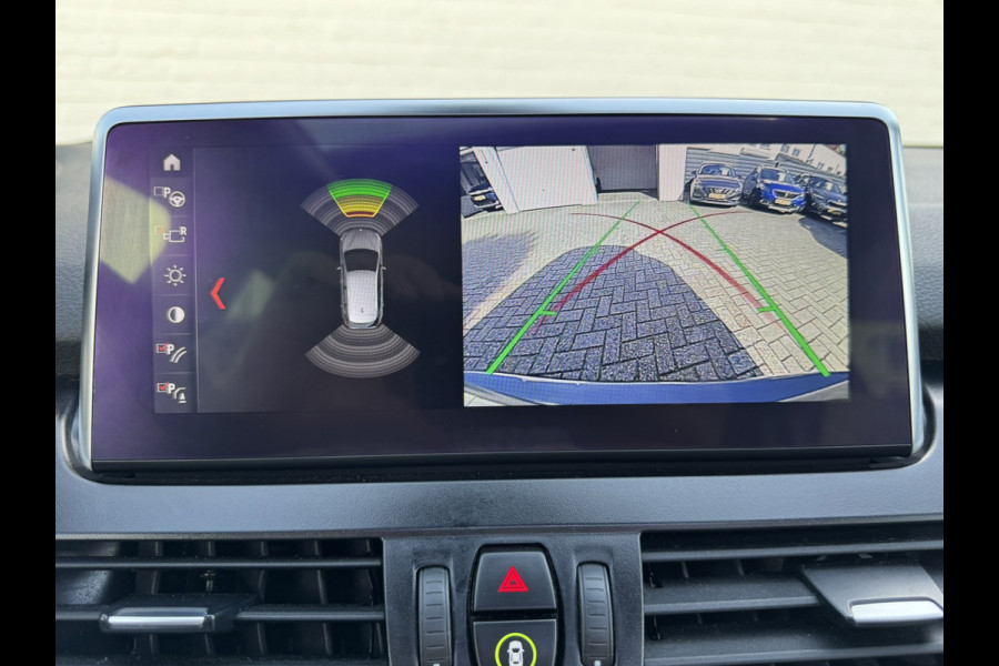 BMW 2 Serie Active Tourer 225xe iPerformance High Executive Camera Panodak Clima Stoelverw All-Season
