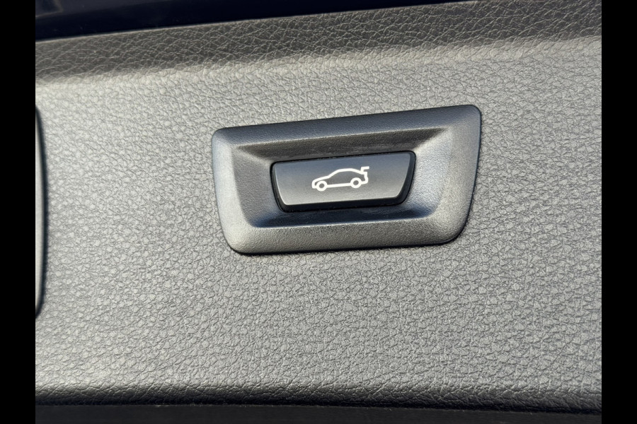 BMW 2 Serie Active Tourer 225xe iPerformance High Executive Camera Panodak Clima Stoelverw All-Season