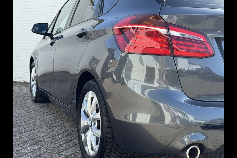 BMW 2 Serie Active Tourer 225xe iPerformance High Executive Camera Panodak Clima Stoelverw All-Season