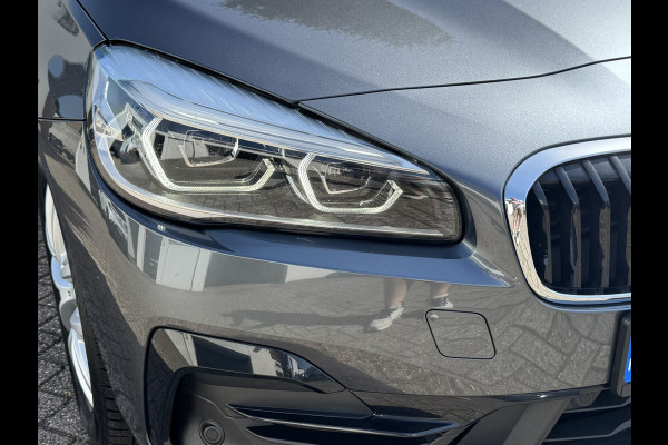 BMW 2 Serie Active Tourer 225xe iPerformance High Executive Camera Panodak Clima Stoelverw All-Season