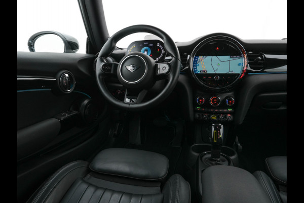 MINI Electric MINI Yours 33 kWh [3-Fase-11kW] {SoH-95%} (INCL-BTW) Aut. *HEATPUMP | LEATHER | HARMAN/KARDON | DIGI-COCKPIT | HEAD-UP | FULL-LED | NAVI-FULLMAP | HEATED-SPORTSEATS | DAB | CRUISE | KEYLESS | AMBIENTLIGHT | PRIVACY-GLASS | 17"ALU*