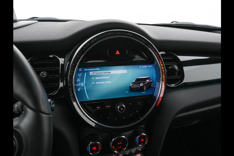 MINI Electric MINI Yours 33 kWh [3-Fase-11kW] {SoH-95%} (INCL-BTW) Aut. *HEATPUMP | LEATHER | HARMAN/KARDON | DIGI-COCKPIT | HEAD-UP | FULL-LED | NAVI-FULLMAP | HEATED-SPORTSEATS | DAB | CRUISE | KEYLESS | AMBIENTLIGHT | PRIVACY-GLASS | 17"ALU*