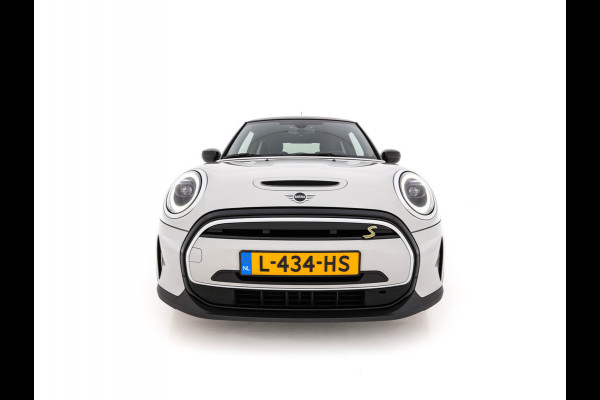 MINI Electric MINI Yours 33 kWh [3-Fase-11kW] {SoH-95%} (INCL-BTW) Aut. *HEATPUMP | LEATHER | HARMAN/KARDON | DIGI-COCKPIT | HEAD-UP | FULL-LED | NAVI-FULLMAP | HEATED-SPORTSEATS | DAB | CRUISE | KEYLESS | AMBIENTLIGHT | PRIVACY-GLASS | 17"ALU*
